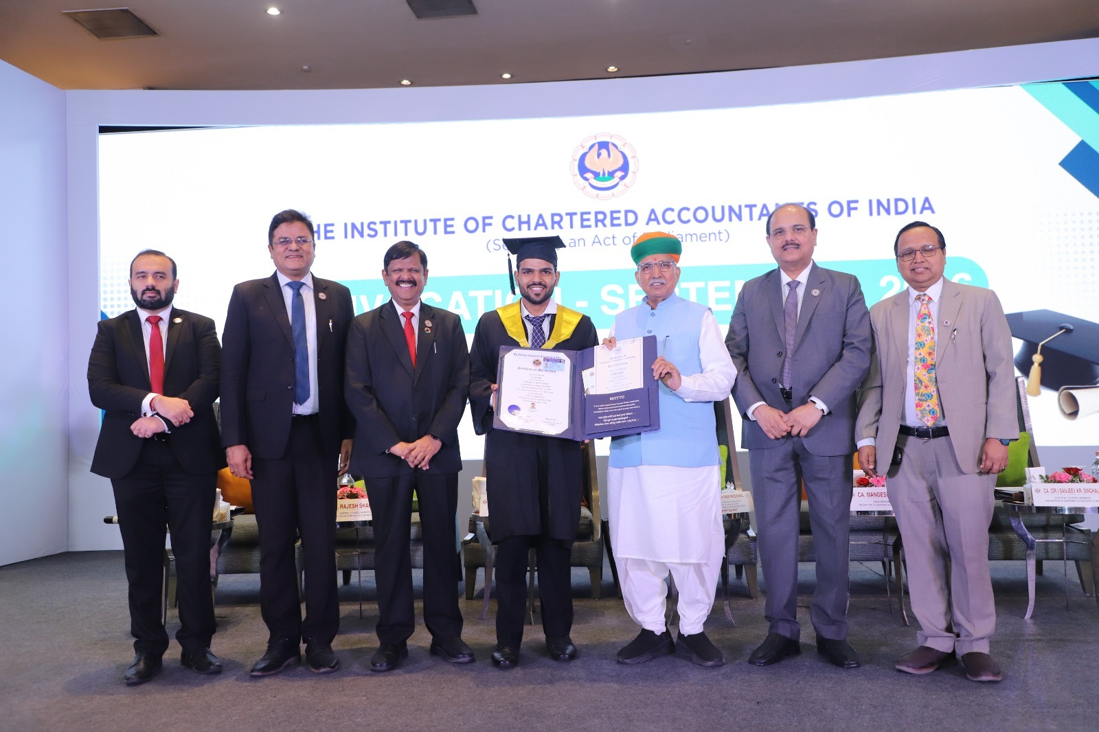 Shri Arjun Ram Meghwal, Hon'ble Minister of State (I/C) for Law and Justice; CA. Prasanna Kumar D, President, ICAI; CA. Mangesh Kinare, Vice-President, ICAI and Central Council Members- CA. Rajesh Sharma & CA. (Dr.) Sanjeev Kumar Singhal and CA. Navya Malhotra, Chairman, NIRC of ICAI.